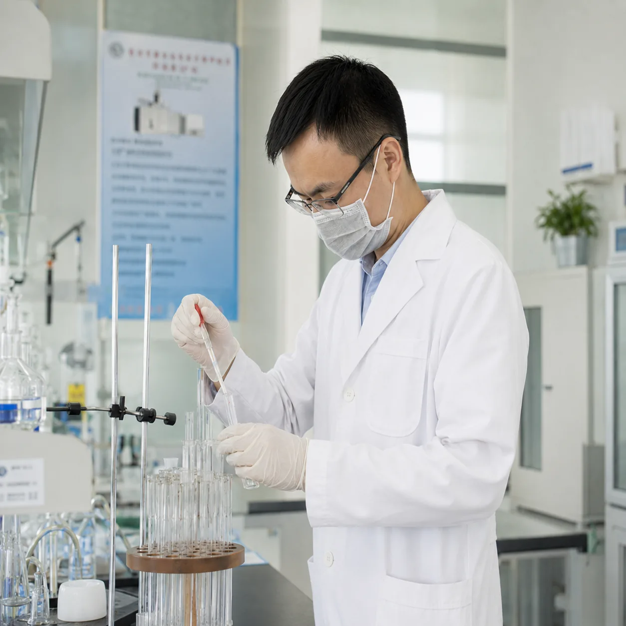 Coating testing in the SEMEKA laboratory